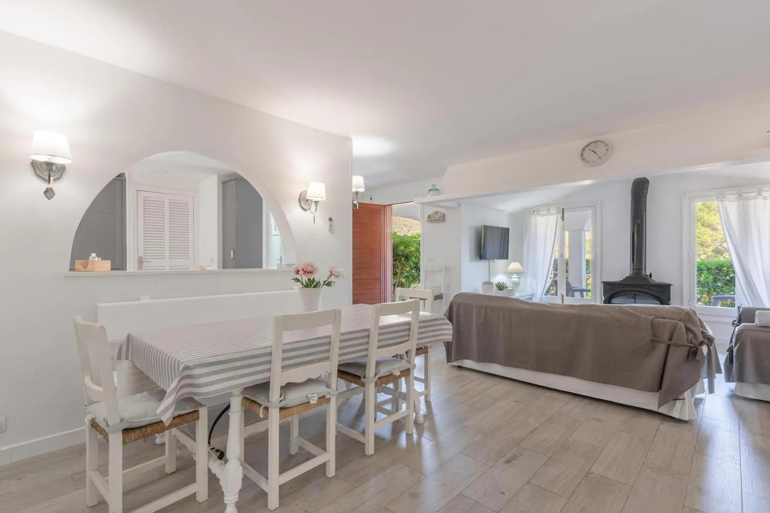Vakantiehuis Can Botana 4-Gorgeous Beach Accommodation Cala de Sant Vicenc